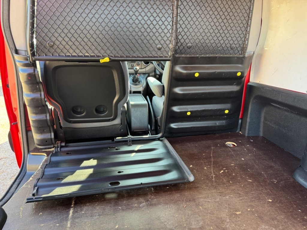 Used Peugeot Partner 2012 for sale - 77394075: Photo 11