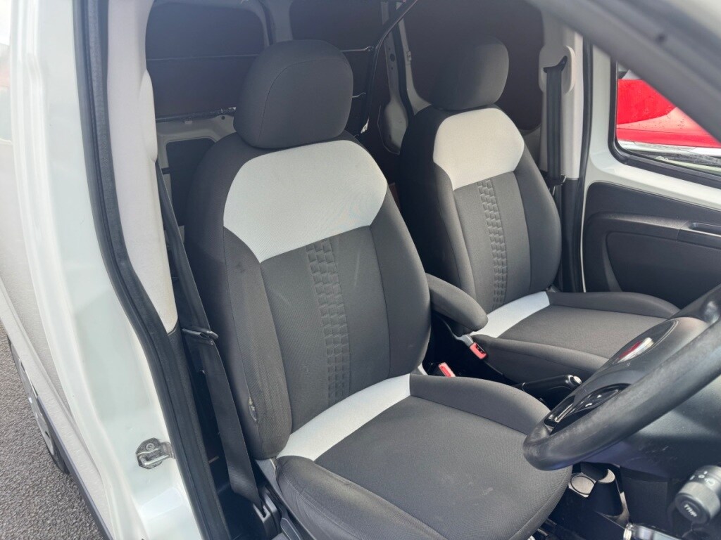 Used Fiat Fiorino 2019 for sale - 78043854: Photo 18