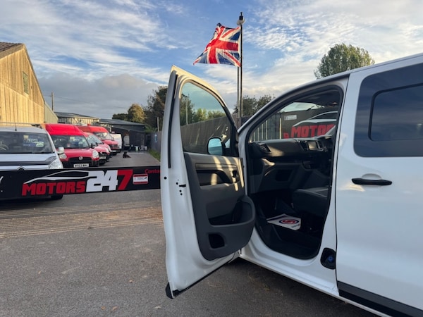 Used Citroen Dispatch 2017 for sale - 76243049: Photo 16
