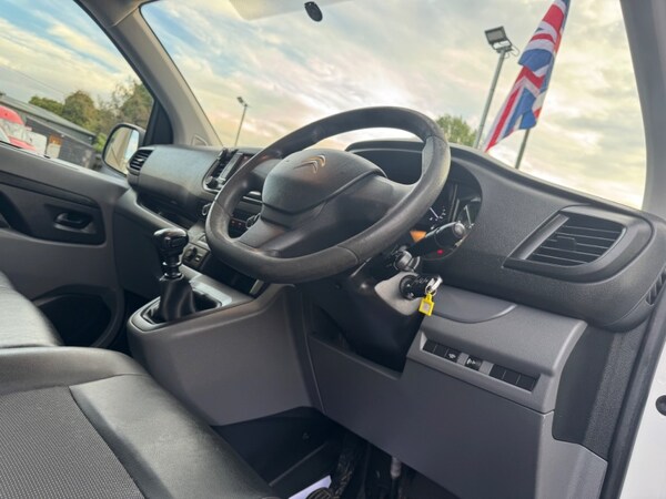 Used Citroen Dispatch 2017 for sale - 76243049: Photo 64