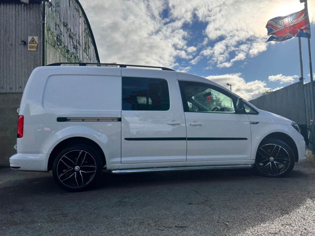 Used Volkswagen Caddy Maxi 2016 for sale - 76375807: Photo 73