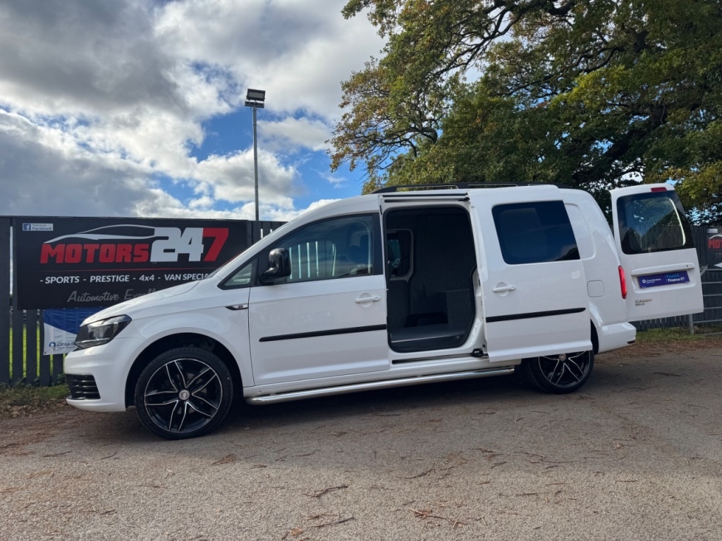 Used Volkswagen Caddy Maxi 2016 for sale - 76375807: Photo 8
