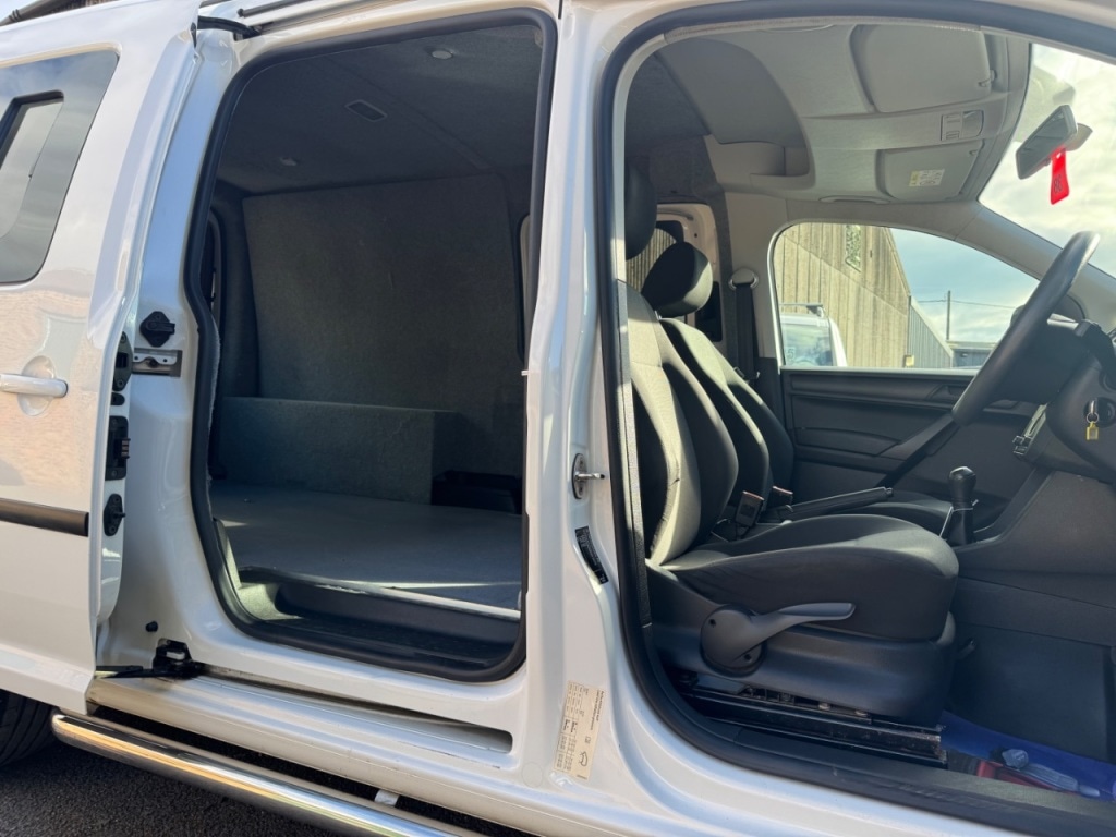 Used Volkswagen Caddy Maxi 2016 for sale - 76375807: Photo 82