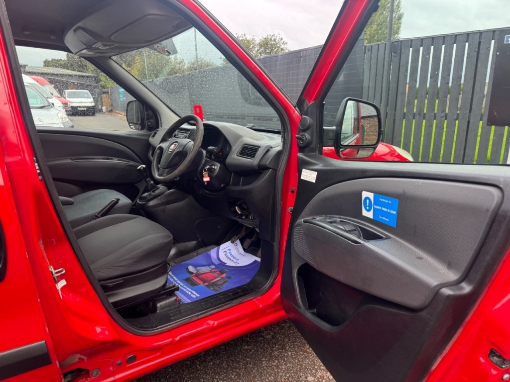 Used Fiat Doblo 2014 for sale - 76436451: Photo 17