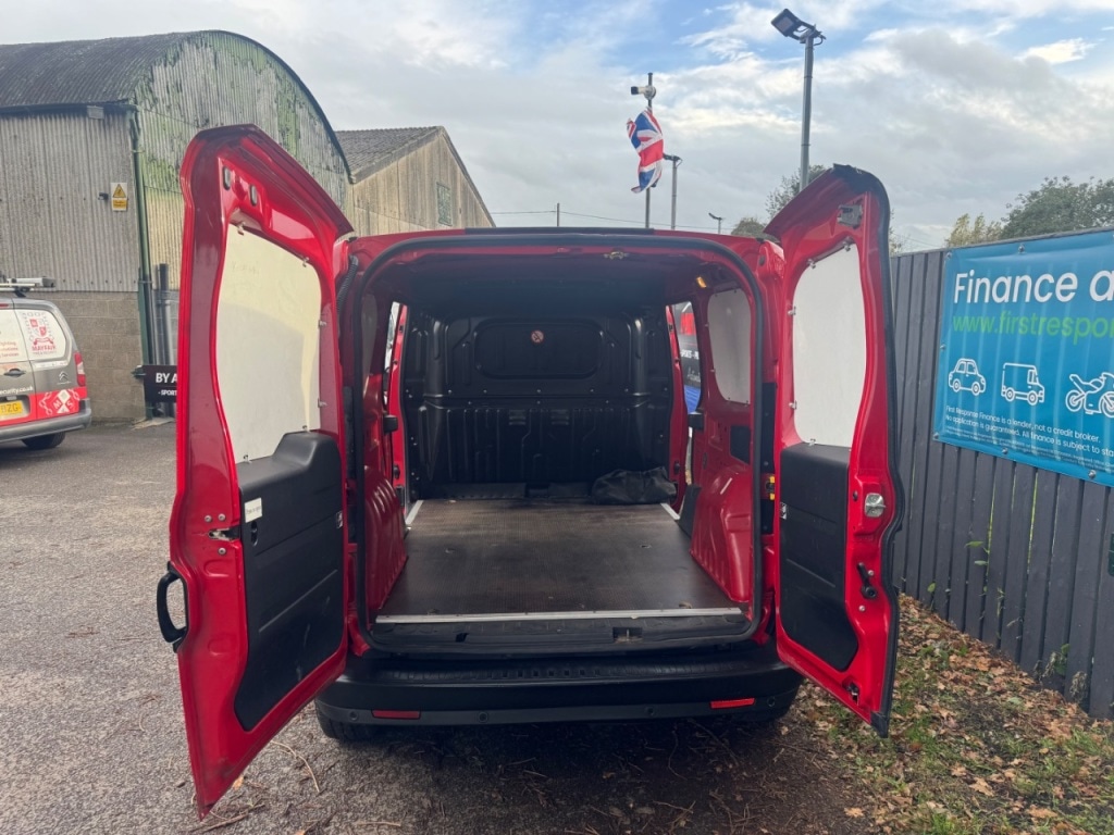 Used Fiat Doblo 2014 for sale - 76436451: Photo 36