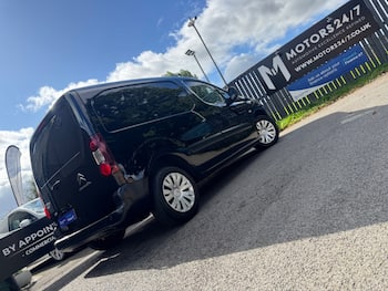 Used Citroen Berlingo 2017 for sale - 79865532: Photo