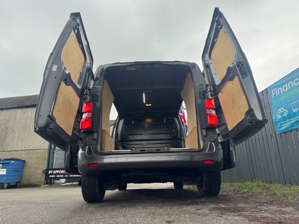 Used Citroen Dispatch 2017 for sale - 77368163: Photo 12