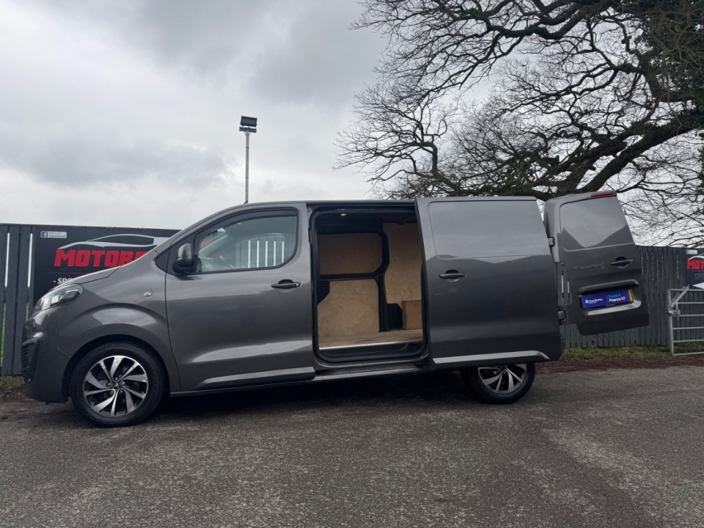 Used Citroen Dispatch 2017 for sale - 77368163: Photo 41