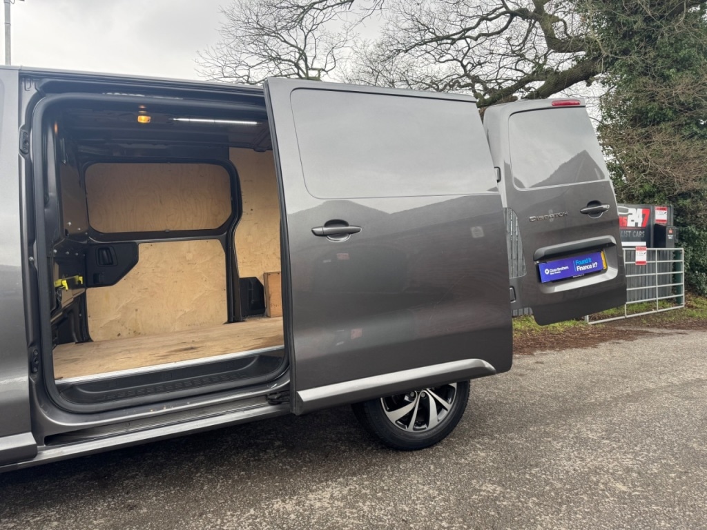 Used Citroen Dispatch 2017 for sale - 77368163: Photo 8