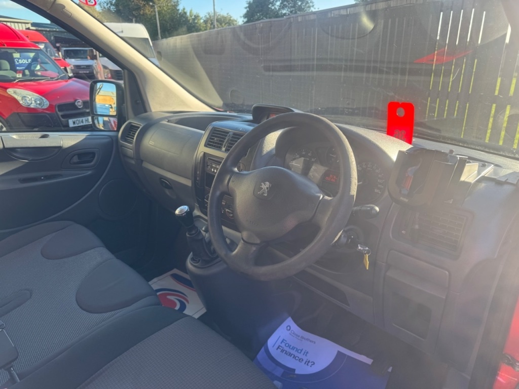 Used Peugeot Expert 2014 for sale - 76068226: Photo 20