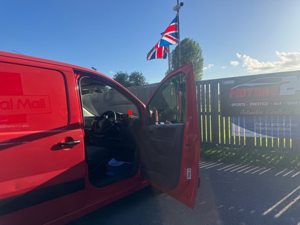 Used Peugeot Expert 2014 for sale - 76068226: Photo 45