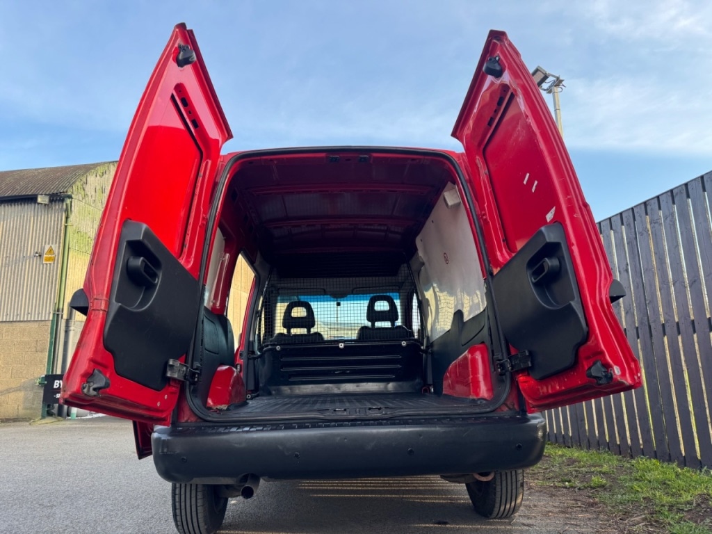 Used Vauxhall Combo 2010 for sale - 77981688: Photo 10