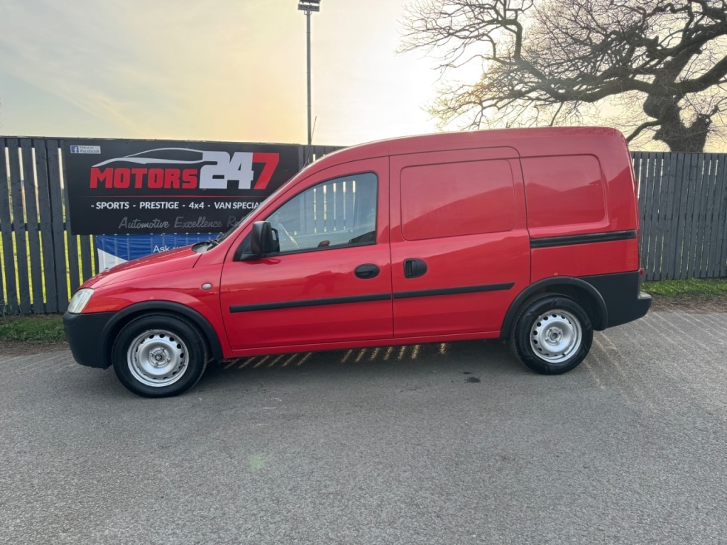 Used Vauxhall Combo 2010 for sale - 77981688: Photo 24