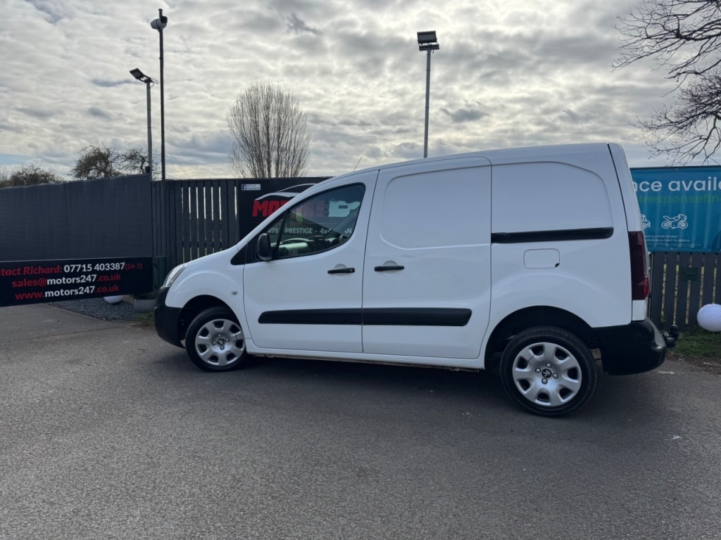 Used Peugeot Partner 2018 for sale - 78053383: Photo 28