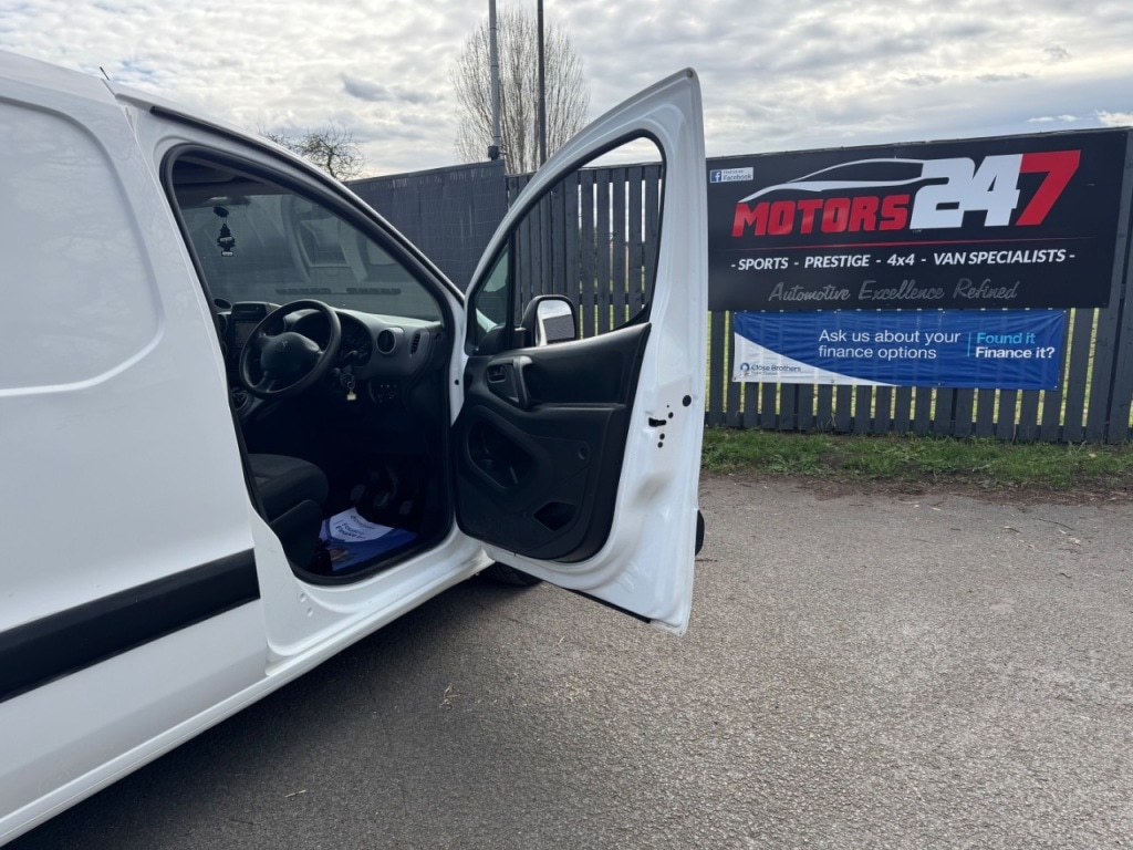 Used Peugeot Partner 2018 for sale - 78053383: Photo 48