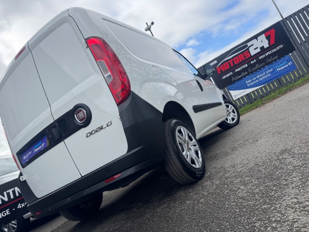 Used Fiat Doblo 2017 for sale - 78068002: Photo 2