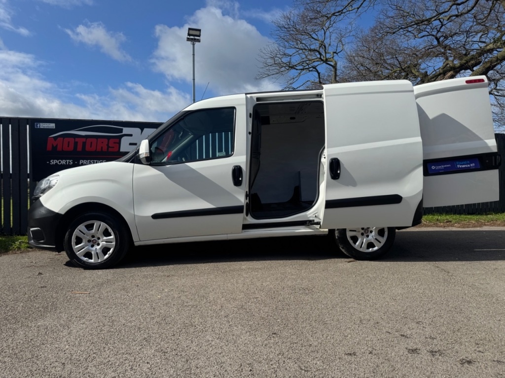 Used Fiat Doblo 2017 for sale - 78068002: Photo 7