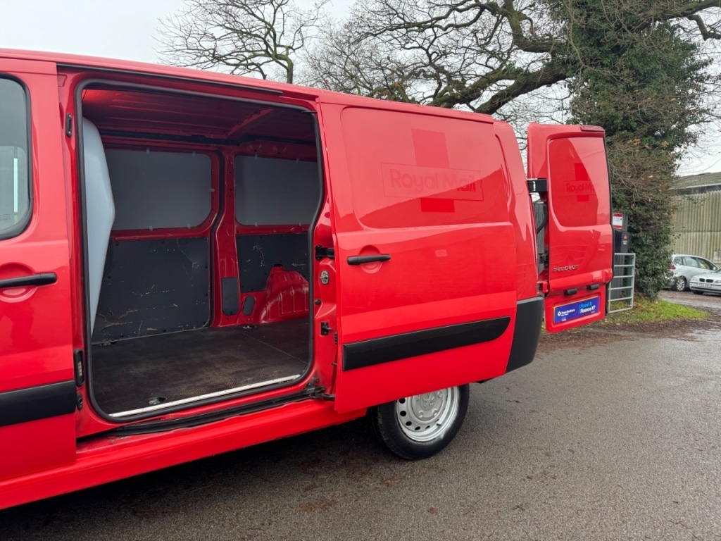 Used Peugeot Expert 2015 for sale - 77001740: Photo 36