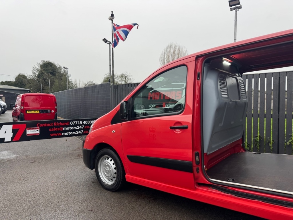 Used Peugeot Expert 2015 for sale - 77001740: Photo 37