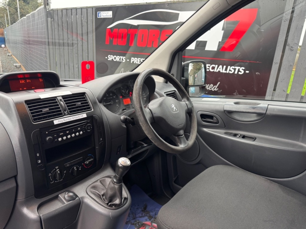 Used Peugeot Expert 2015 for sale - 77001740: Photo 46