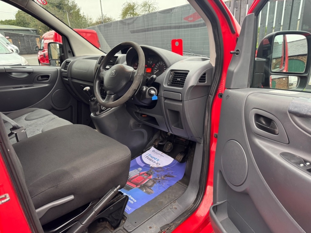 Used Peugeot Expert 2015 for sale - 77001740: Photo 69