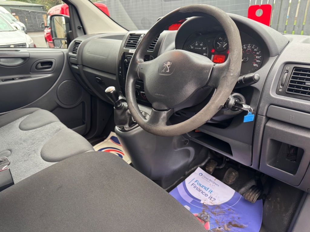 Used Peugeot Expert 2015 for sale - 77001740: Photo 70