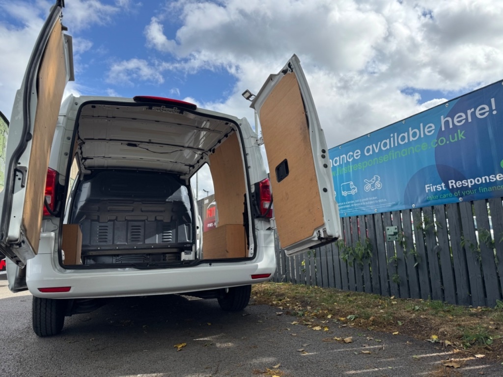 Used Mercedes-Benz Vito 2021 for sale - 77973828: Photo 40