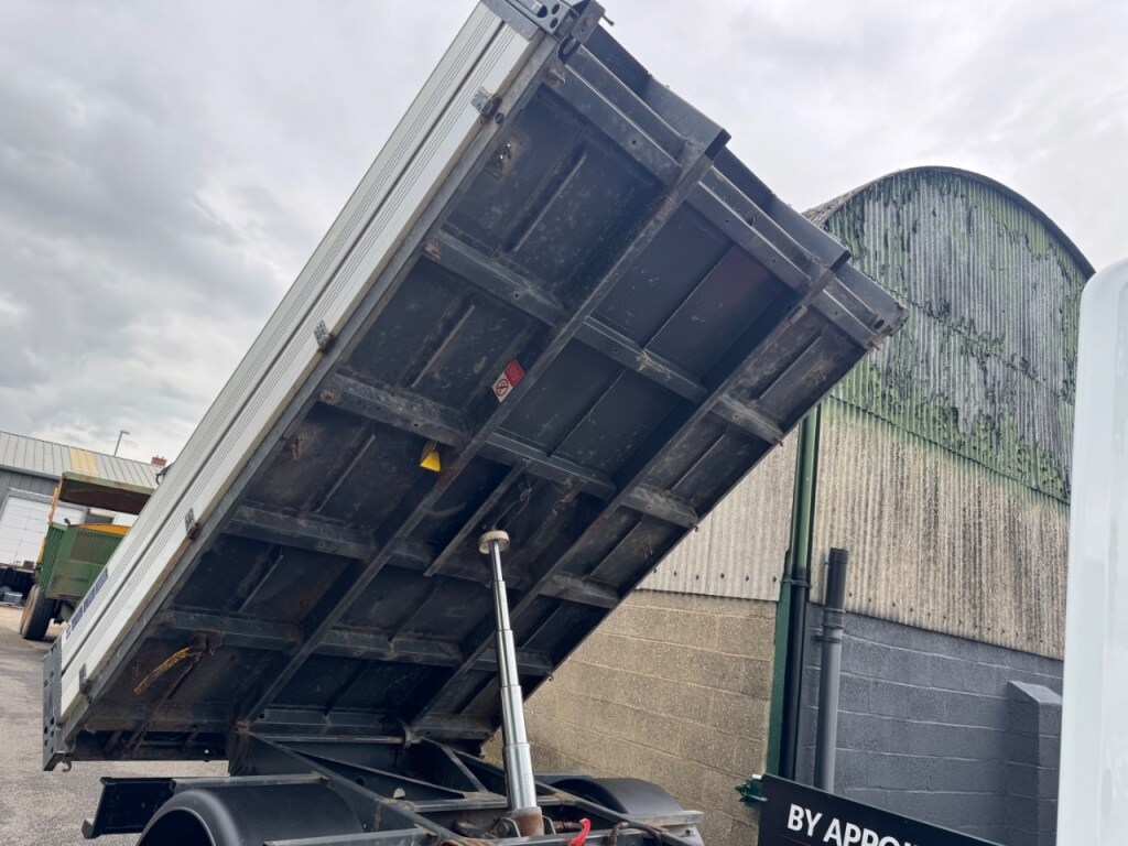 Vehicle 51