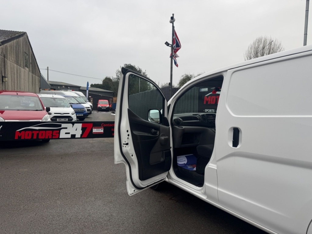 Used Nissan NV200 2018 for sale - 77327564: Photo 37