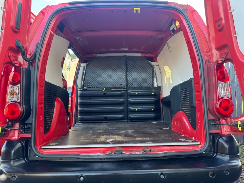 Used Peugeot Partner 2012 for sale - 77011889: Photo 11