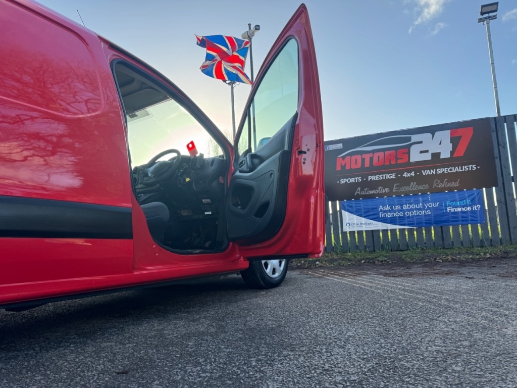 Used Peugeot Partner 2012 for sale - 77011889: Photo 17