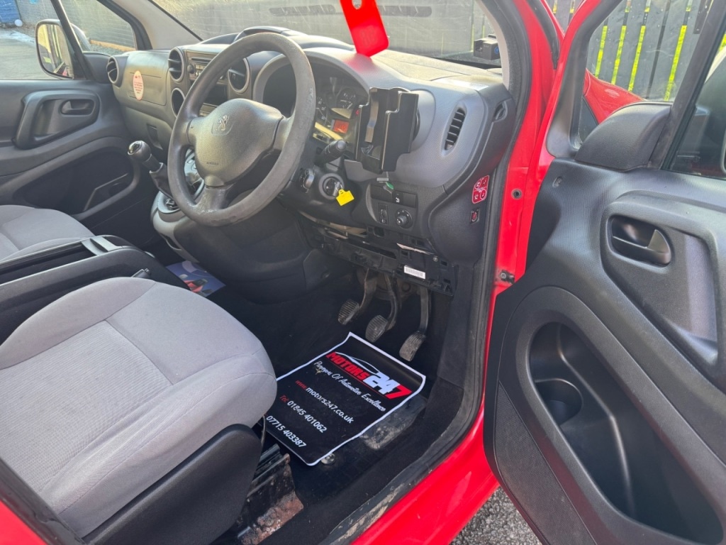 Used Peugeot Partner 2012 for sale - 77011889: Photo 18