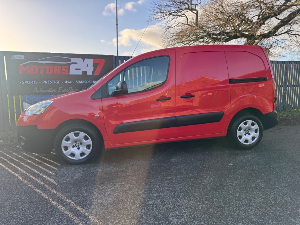 Used Peugeot Partner 2012 for sale - 77011889: Photo 32