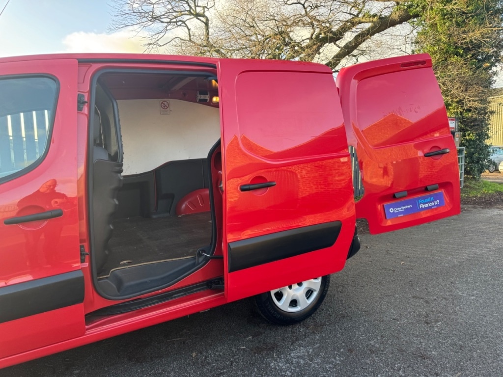Used Peugeot Partner 2012 for sale - 77011889: Photo 8