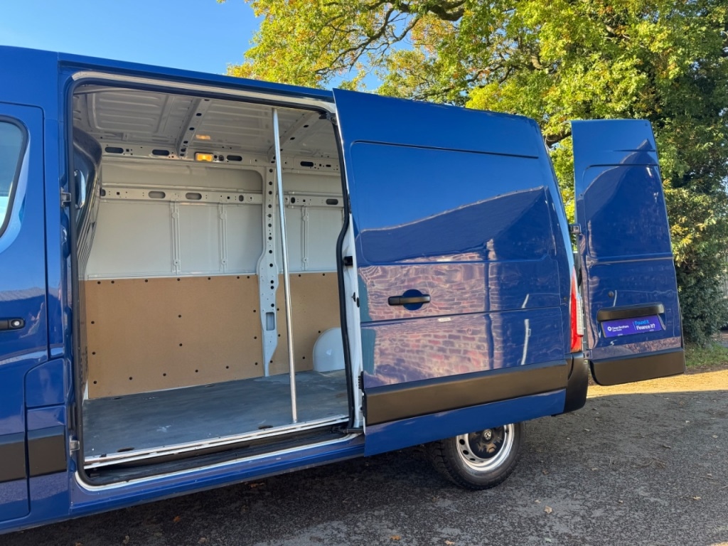 Used Vauxhall Movano 2015 for sale - 76352330: Photo 11