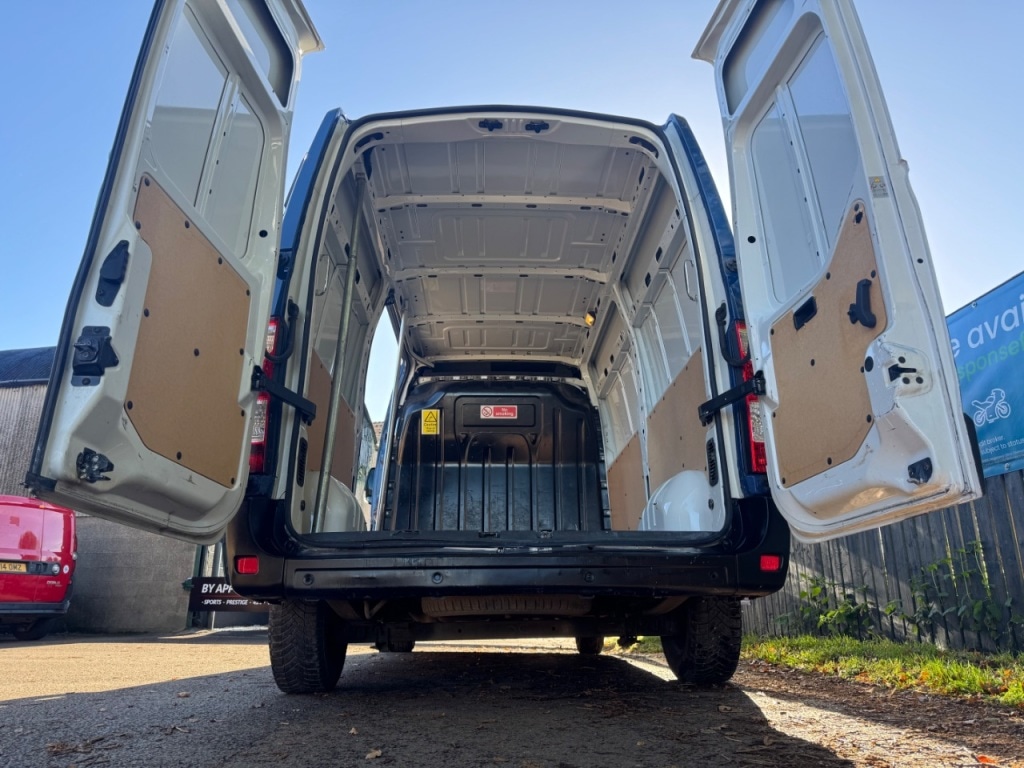Used Vauxhall Movano 2015 for sale - 76352330: Photo 12
