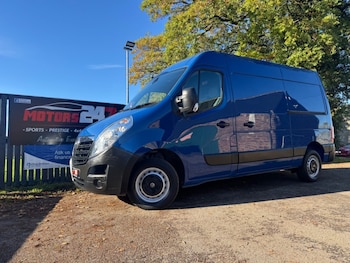 Vauxhall - Movano