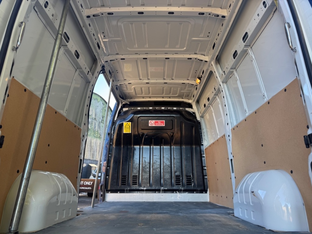 Used Vauxhall Movano 2015 for sale - 76352330: Photo 38
