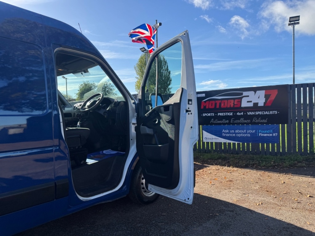 Used Vauxhall Movano 2015 for sale - 76352330: Photo 75