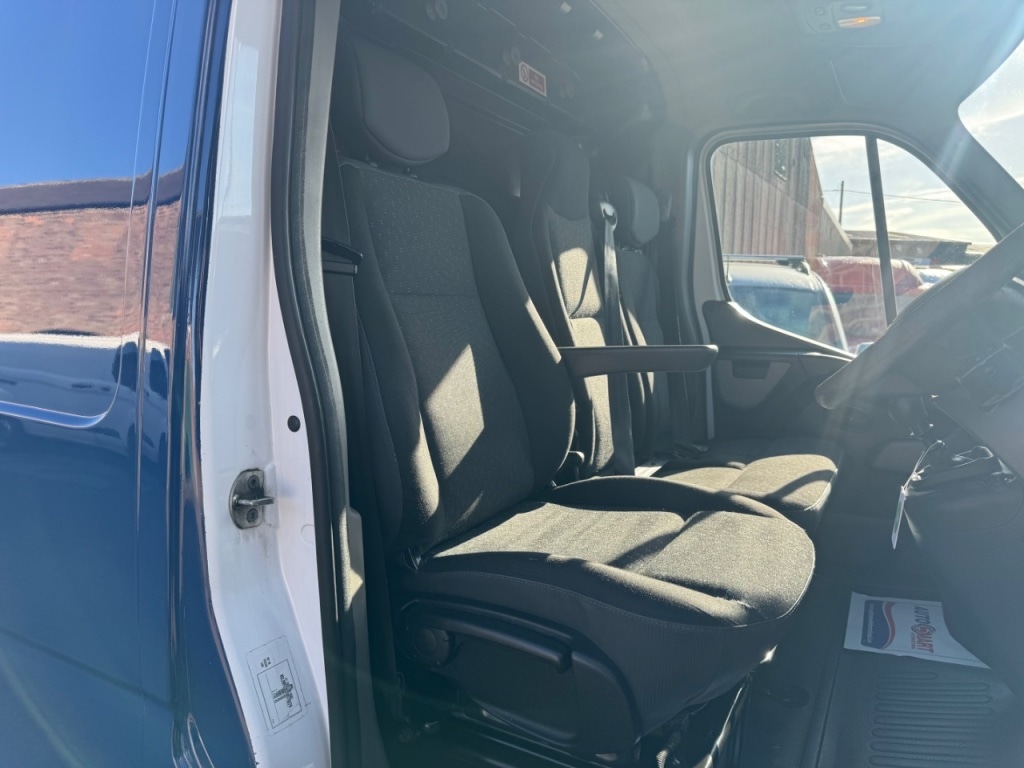 Used Vauxhall Movano 2015 for sale - 76352330: Photo 80