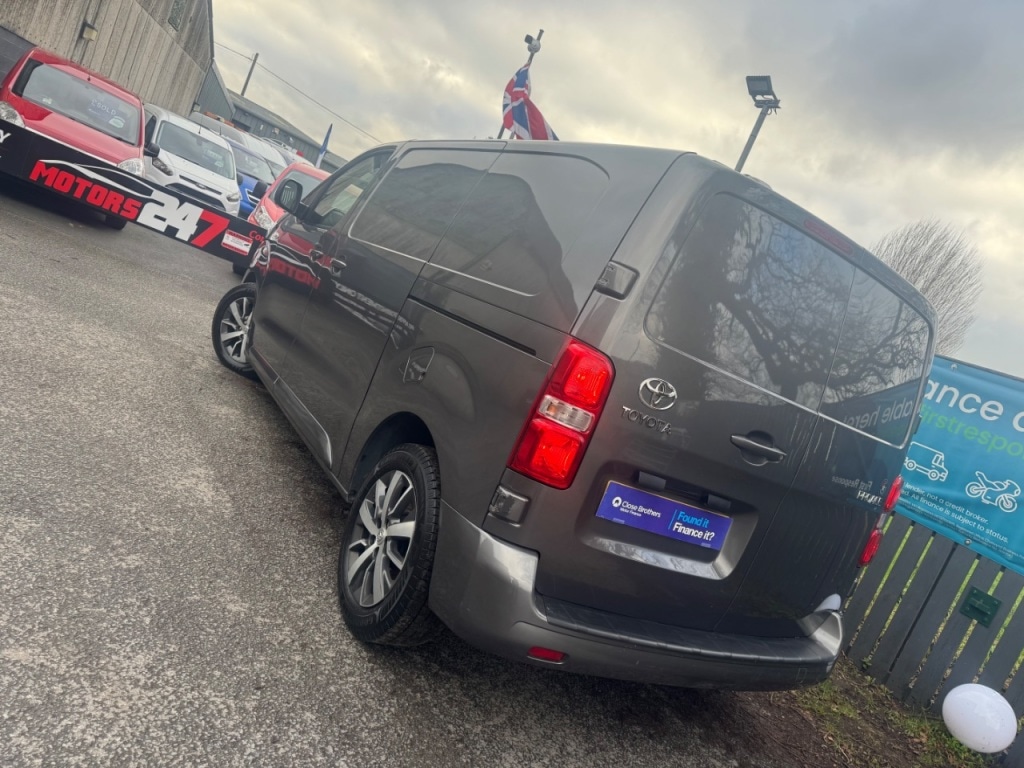 Used Toyota ProAce 2018 for sale - 77546236: Photo 31