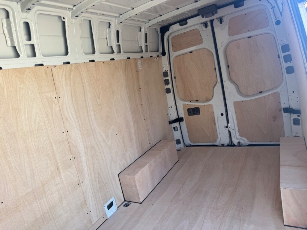 Vehicle 33