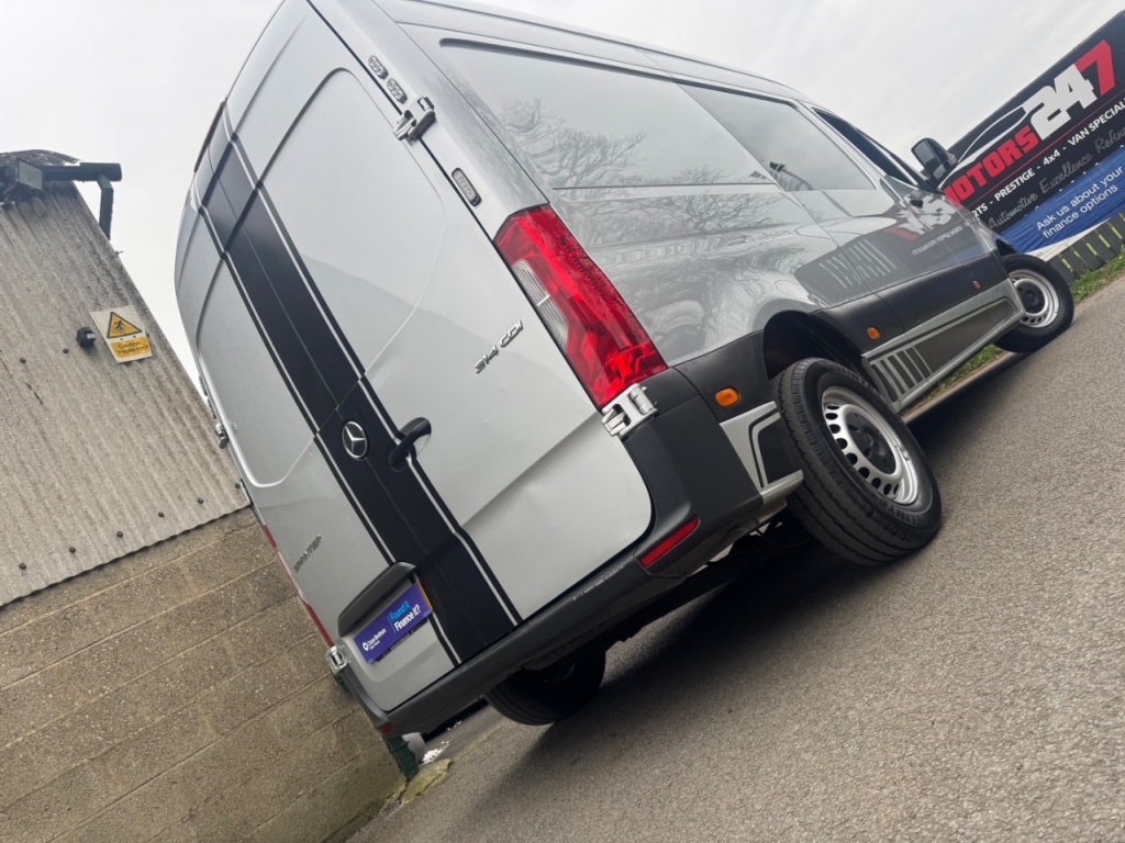 Used Mercedes-Benz Sprinter 2018 for sale - 78095730: Photo 2