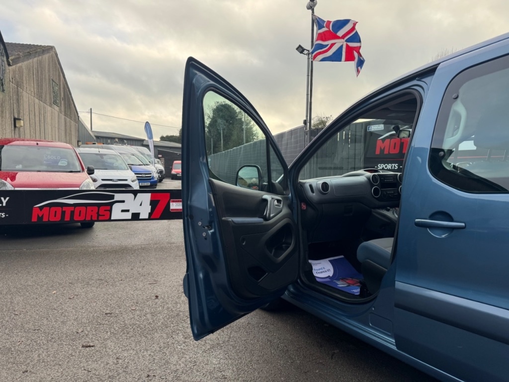 Used Citroen Berlingo Multispace 2009 for sale - 77236145: Photo 48