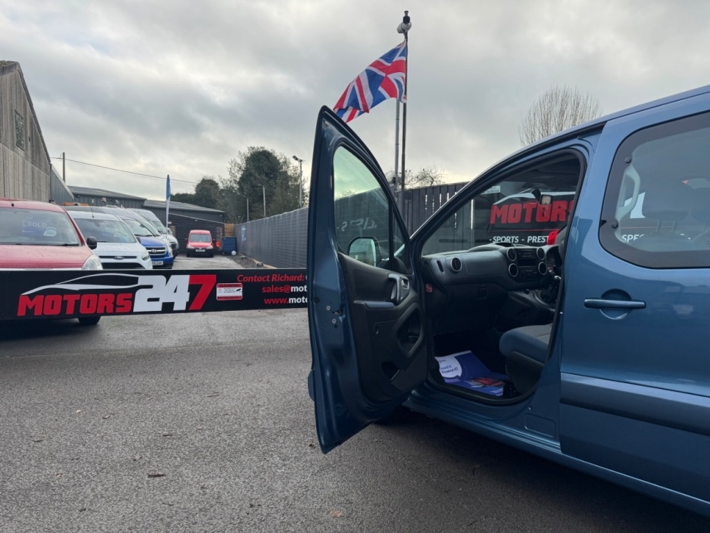 Used Citroen Berlingo Multispace 2009 for sale - 77236145: Photo 49