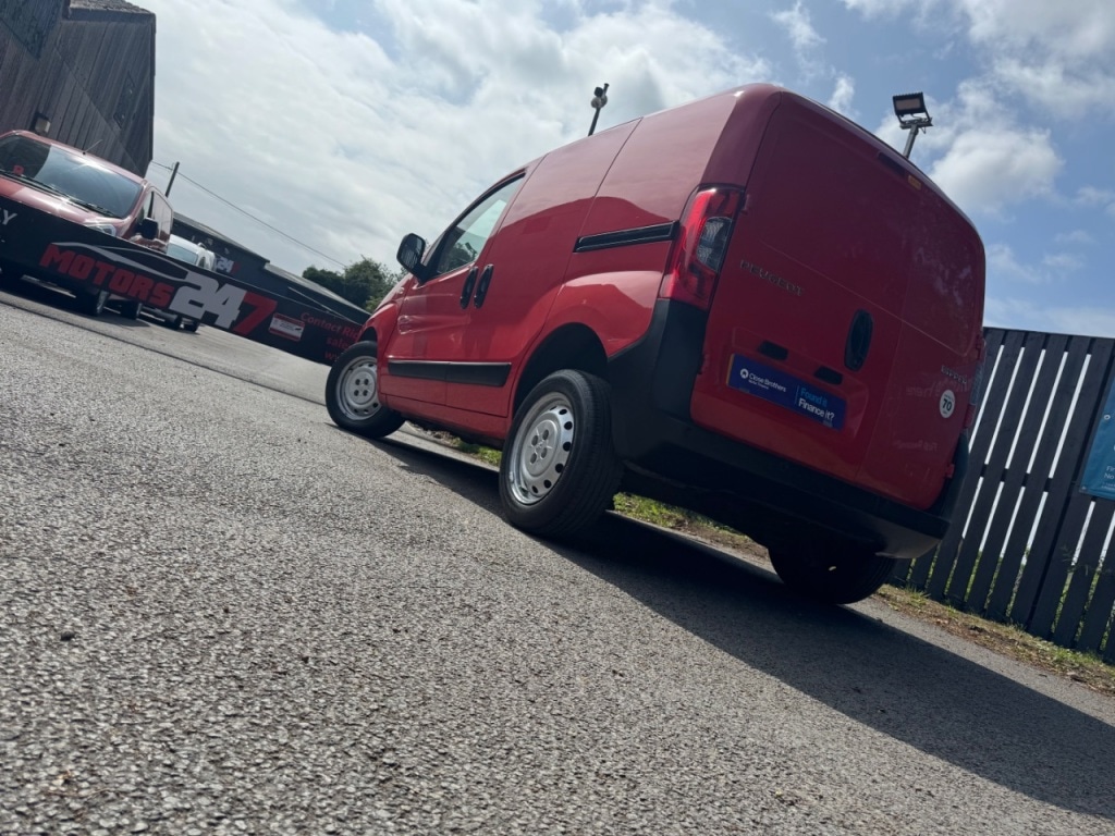 Vehicle 29