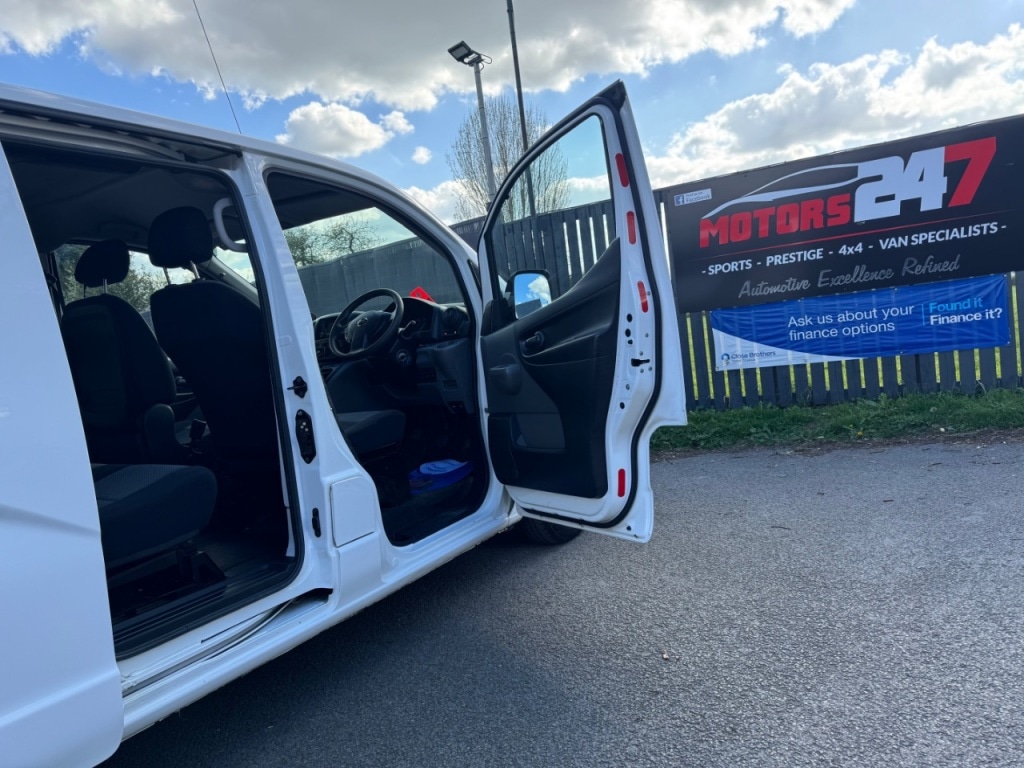 Used Nissan NV200 2018 for sale - 78199801: Photo 52