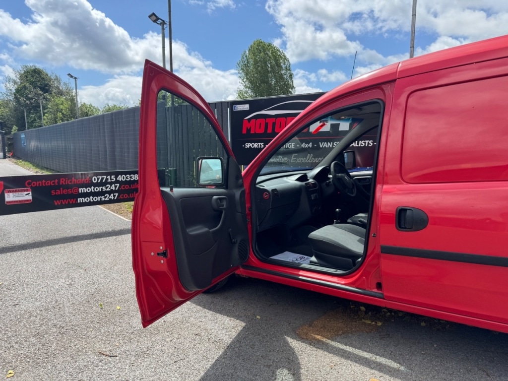 Used Vauxhall Combo 2011 for sale - 76438947: Photo 16