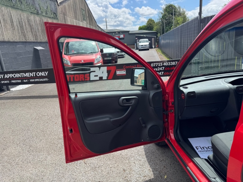 Used Vauxhall Combo 2011 for sale - 76438947: Photo 17