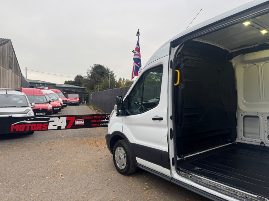 Used Ford Transit 2017 for sale - 76299191: Photo 11